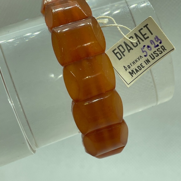 Vintage Baltic Honey Amber Stretchy Bracelet 60's NWT - Picture 2 of 9